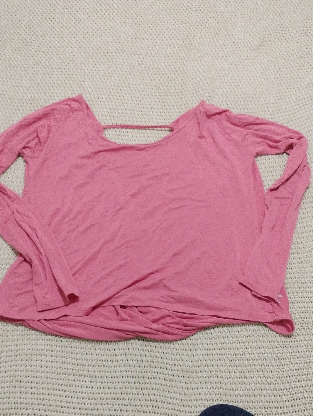 Women's Long Sleeve Pink Scoop Neck Top Active Wear Open Back
